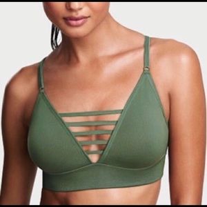 Victoria’s Secret Ladder Sports Bra